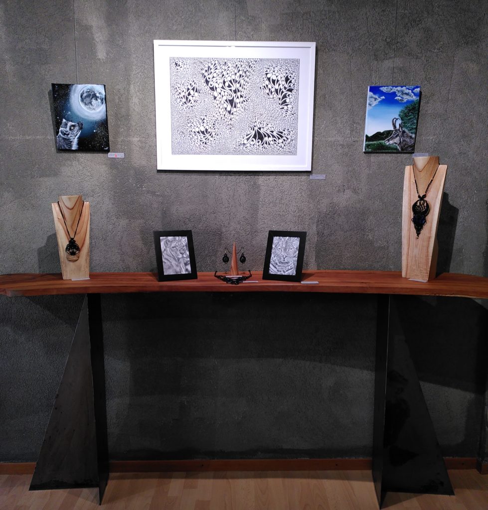 Galerie Le Bunker : Talents émergents 2023 table