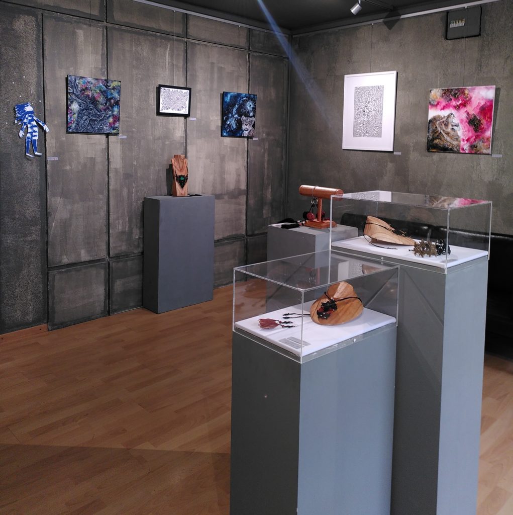 Galerie Le Bunker : Talents émergents 2023, vue d'ensemble